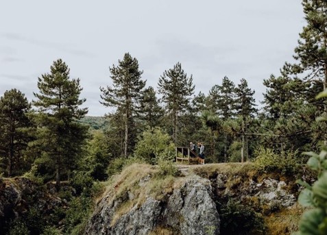 Photo de la roche aux faucons